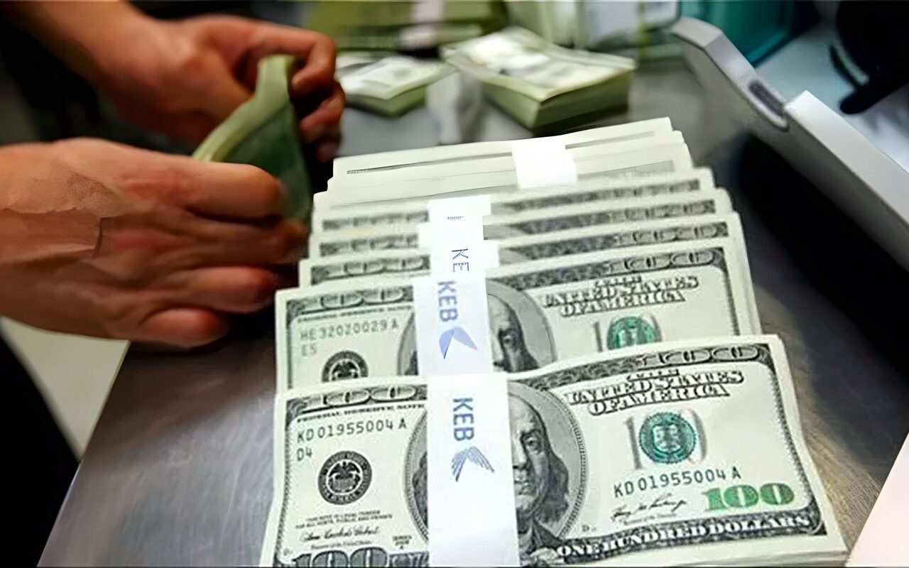 أسعار الدولار في مصر الاربعاء 14 أكتوبر