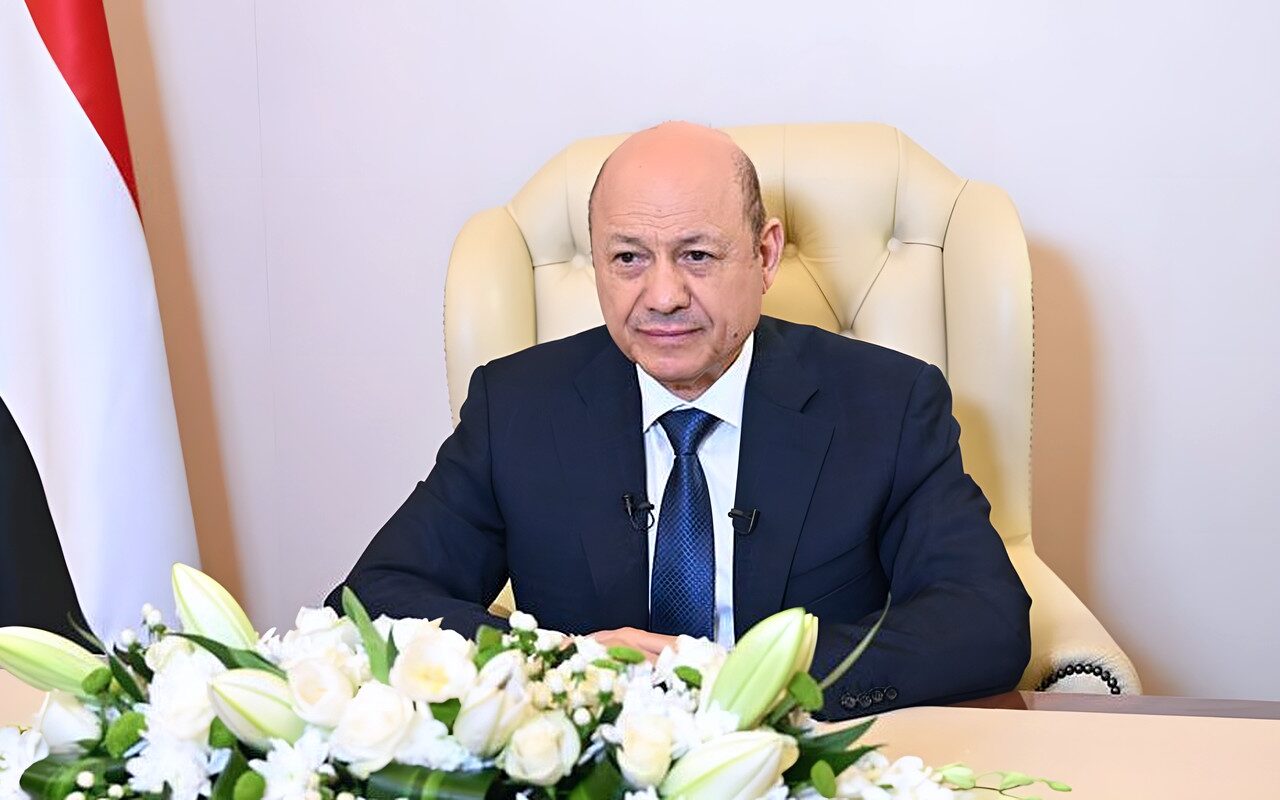 العليمي: استنفدنا فرص التهدئة مع الفصائل المسلحة.. وعملية «فجر اليمن» تمضي نحو هدفها النهائي