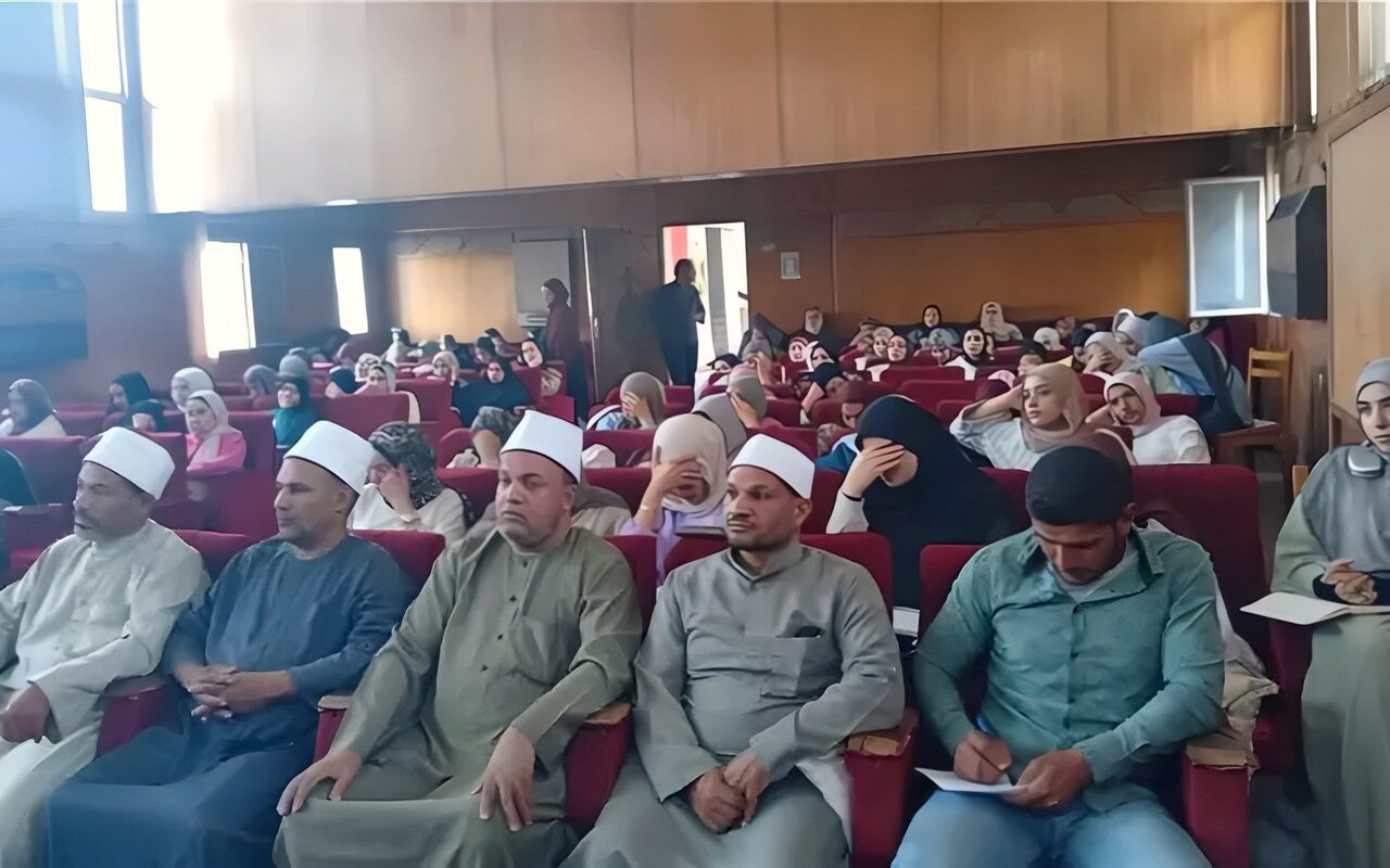 إعلام الشرقية تنظم ندوة عن الانتماء للوطن بالزقازيق