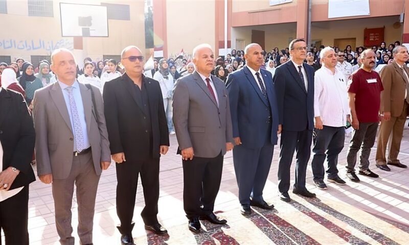 وكيل تعليم الدقهلية يتابع انتظام الدراسة بمدارس شرق المنصورة