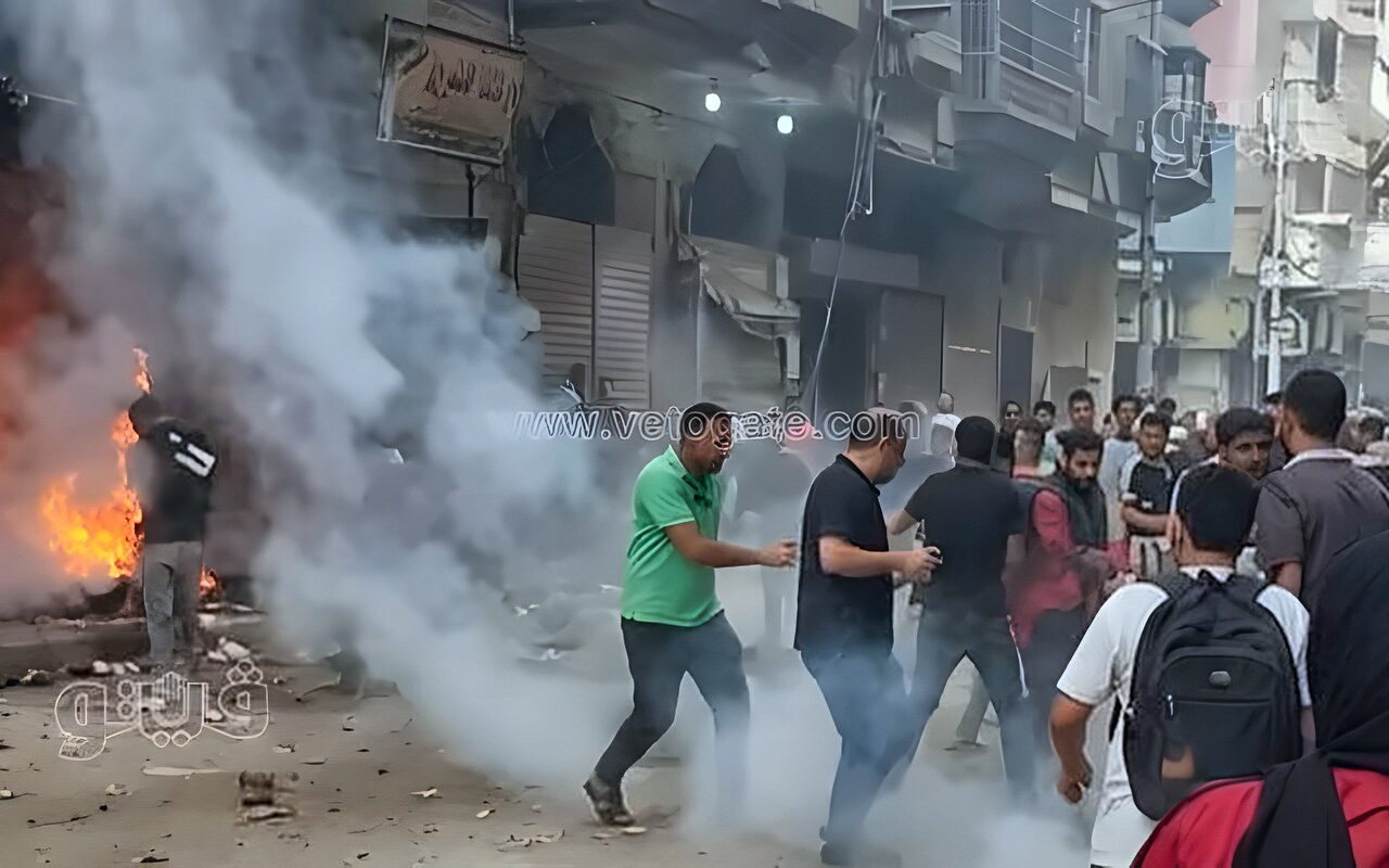 ماس كهربائي وراء حريق محل بطاريات سيارات بشارع رمسيس.. والنيابة تتحفظ على المالك