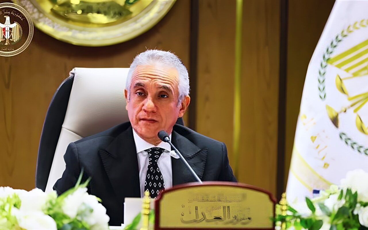 وزير العدل يشهد حلف اليمين القانونية للأعضاء الجدد بهيئتي النيابة الإدارية وقضايا الدولة