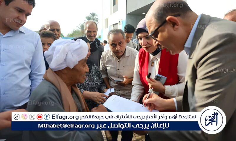 محافظ المنيا يستجيب لمطالب أهالي كفر خزام.. ويوجه بسرعة توفير سماعة طبية لعم إبراهيم