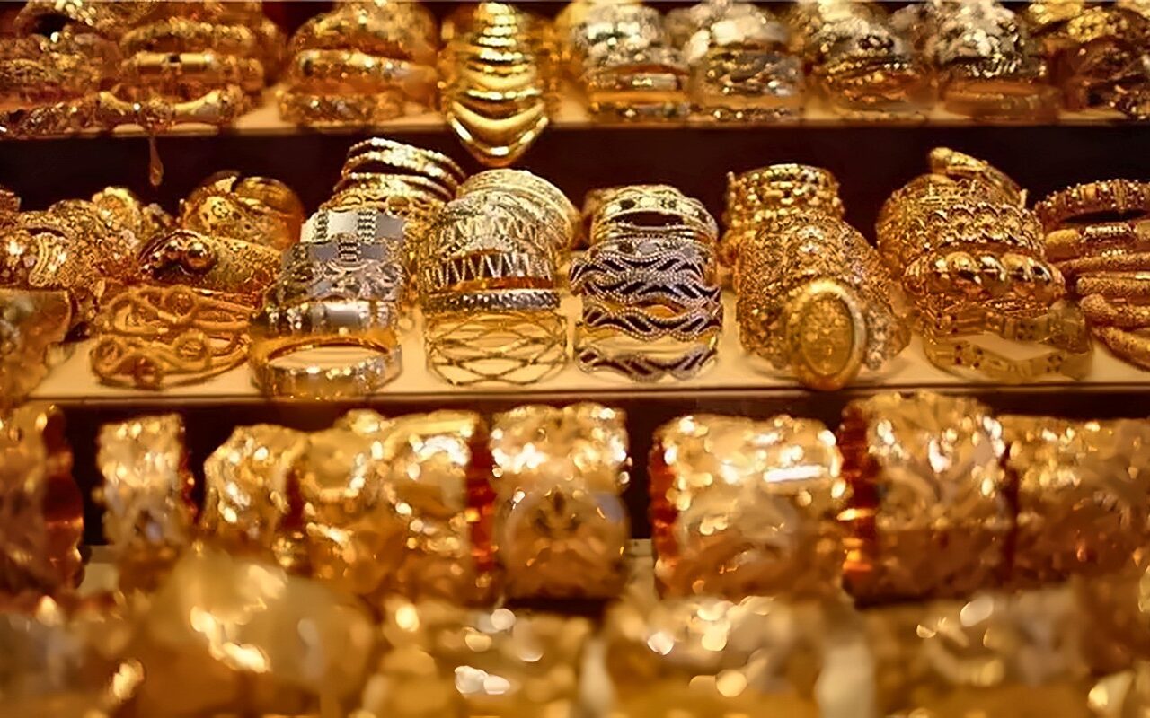 تراجع سعر جرام الذهب اليوم الإثنين، عيار 21 وصل لهذا المستوى