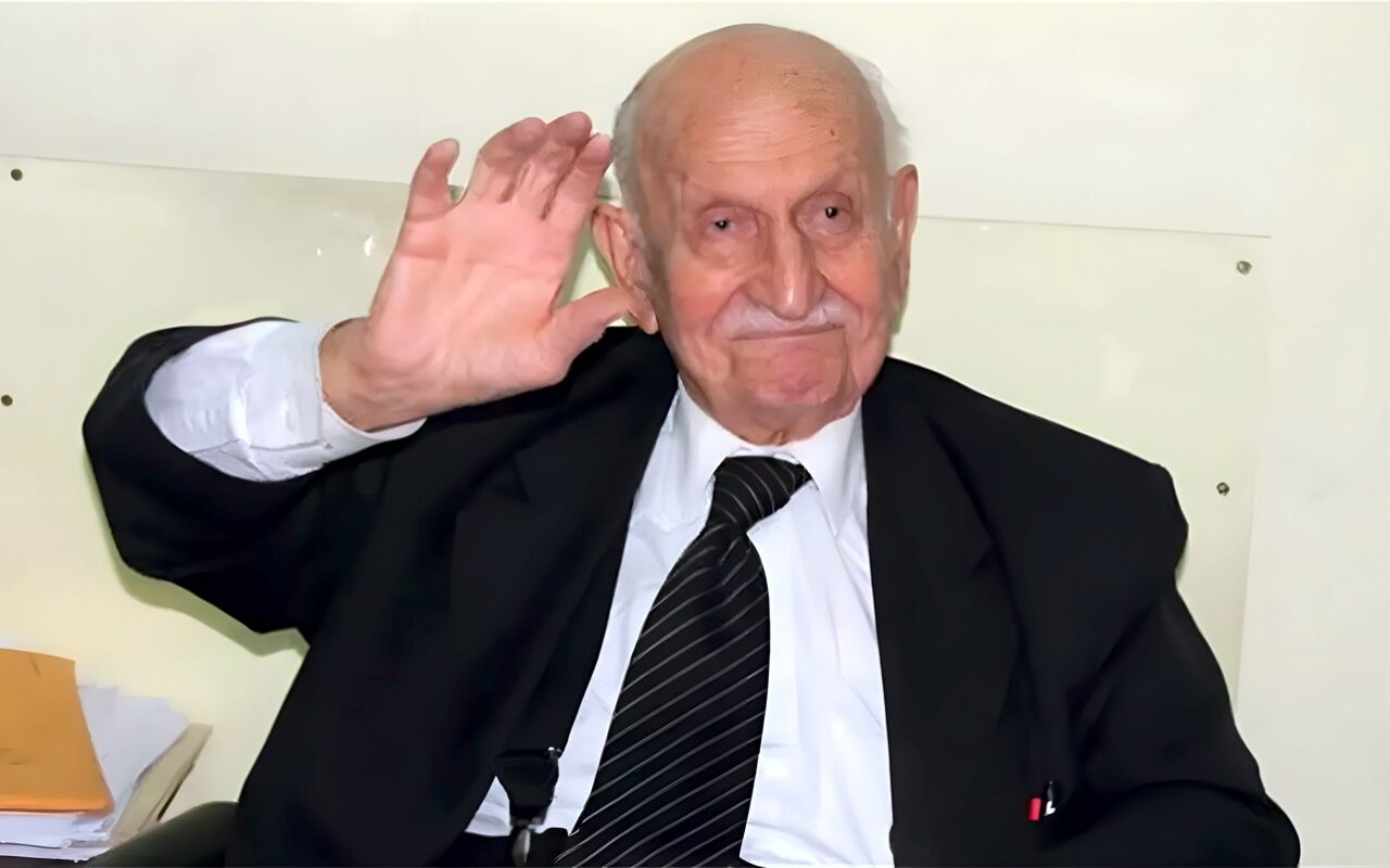 فى الذكرى الـ92 لميلاده، إبراهيم بدران.. طبيب الغلابة ووزير الصحة صاحب أرخص “فيزيتا”