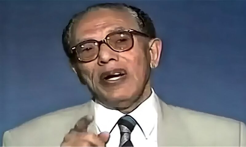 في ذكرى رحيله، التخرج والحصول على جائزة الدولة أسعد اللحظات في حياة مصطفى محمود