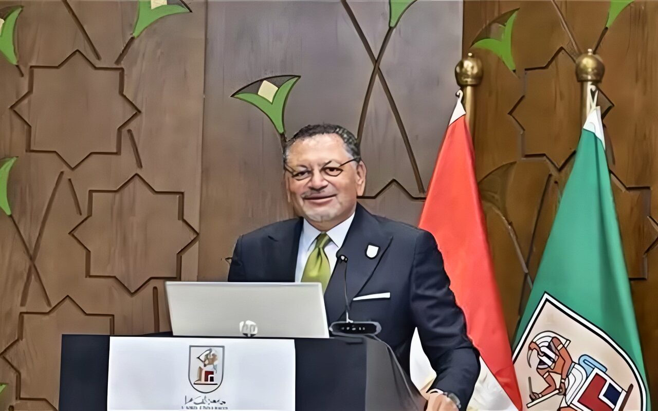 نائب رئيس جامعة القاهرة: منصة “أثر” تعزز الانتماء الوطني وتدعم مشاركة الطلاب في العمل التطوعي
