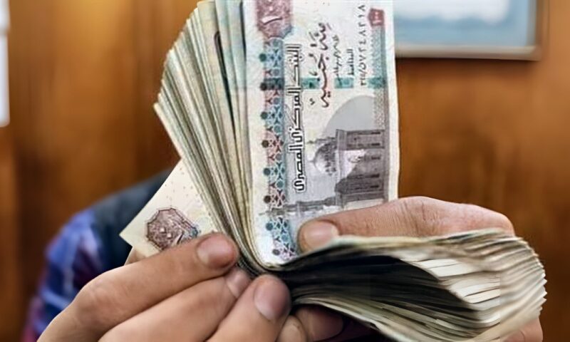 لموظفي الحكومة.. ارتكابك هذا الفعل يعرضك للإنذار وخصم 3 أيام