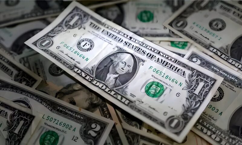 تراجع الدولار الأمريكي وسط شكوك الذكاء الاصطناعي، والكندي يقفز بعد استفتاء ألبرتا