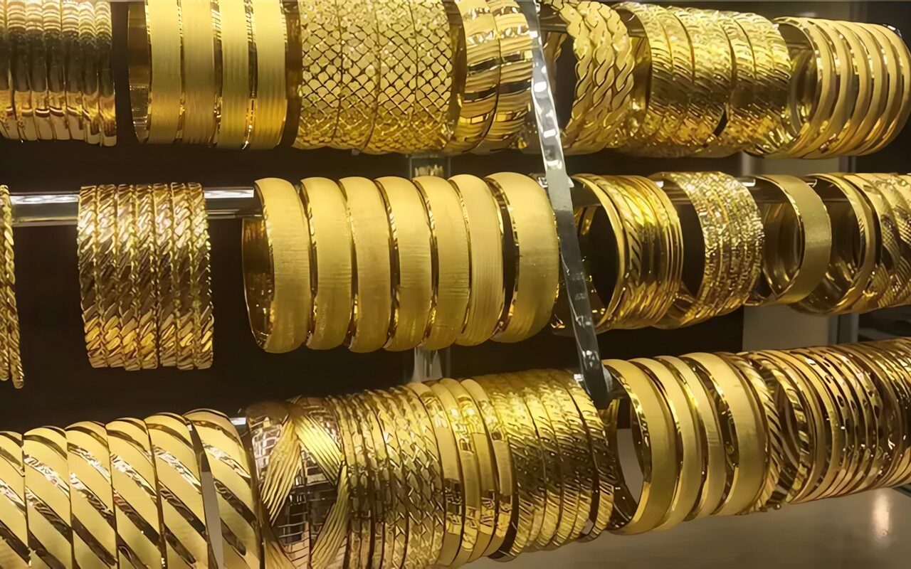 هبوط مفاجئ في أسعار الذهب بمحال الصاغة
