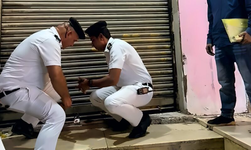 غلق وتشميع 12 محلا مخالفا بشارع العريش في الطالبية (صور)