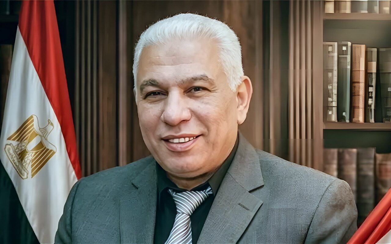 خبير تربوي يقترح إعادة تنظيم العام الدراسي إلى 3 فصول دراسية