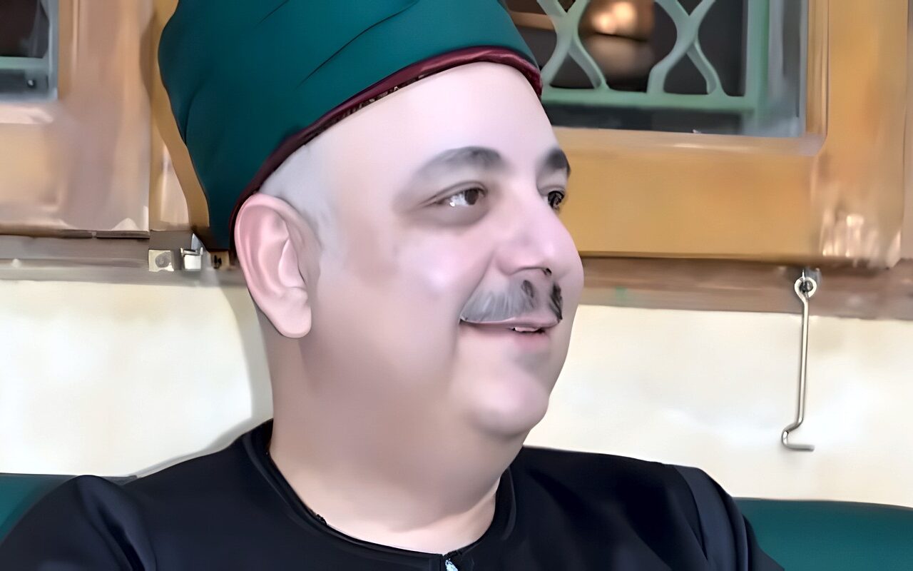 شيخ الحامدية الشاذلية: إحياء مولد سيدنا الحسين يجسد استمرار الموروث الروحي للطريقة