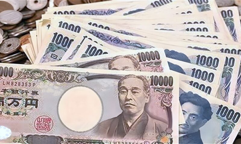 سعر الين الياباني مقابل الجنيه في البنوك المصرية مساء اليوم الأحد (أخر تحديث)
