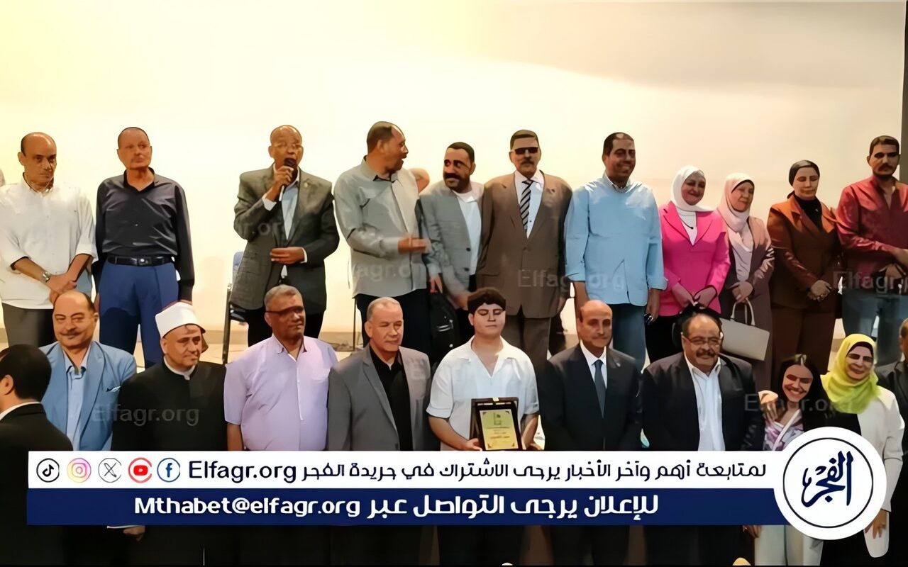 بحضور المحافظ….احتفالية لتكريم الفنان “سيف العسيري” بقصر ثقافة أسيوط