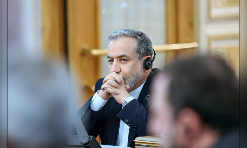 عراقجي: إيران على اتصال وثيق مع الوسطاء لضمان تنفيذ مقترحها