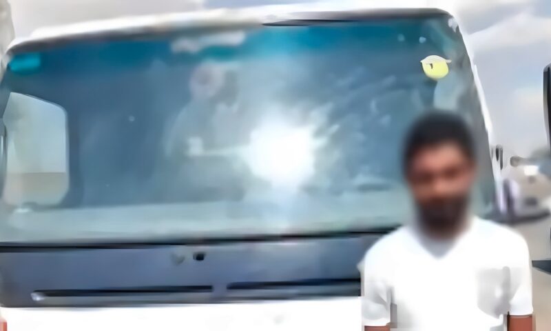 “القمامة” تقود سائق نقل إلى قبضة الأمن بعد تداول فيديو للواقعة بالقاهرة