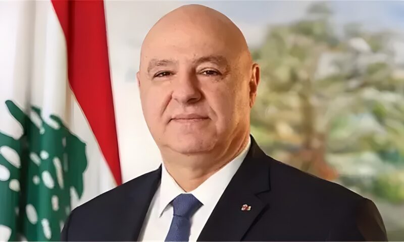 الرئيس اللبناني يطالب وزير الخارجية الأمريكي بالضغط على إسرائيل
