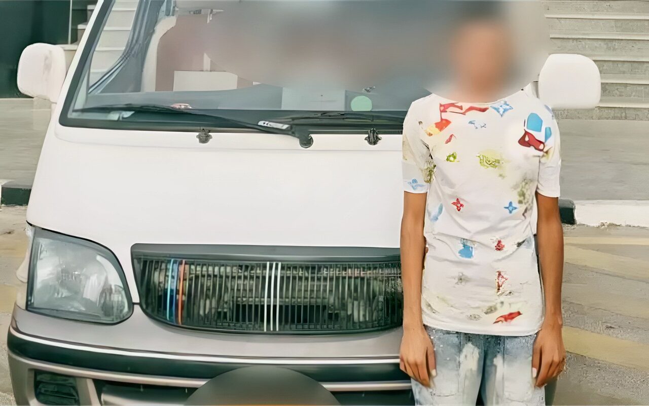 خلاف على أولوية تحميل الركاب ينتهي بمشاجرة بين سائقين بالجيزة، الأمن يكشف التفاصيل