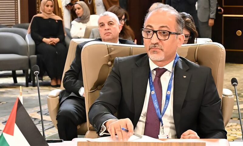 مندوب فلسطين بالجامعة العربية يطالب بتحرك دولي عاجل لوقف جرائم إسرائيل