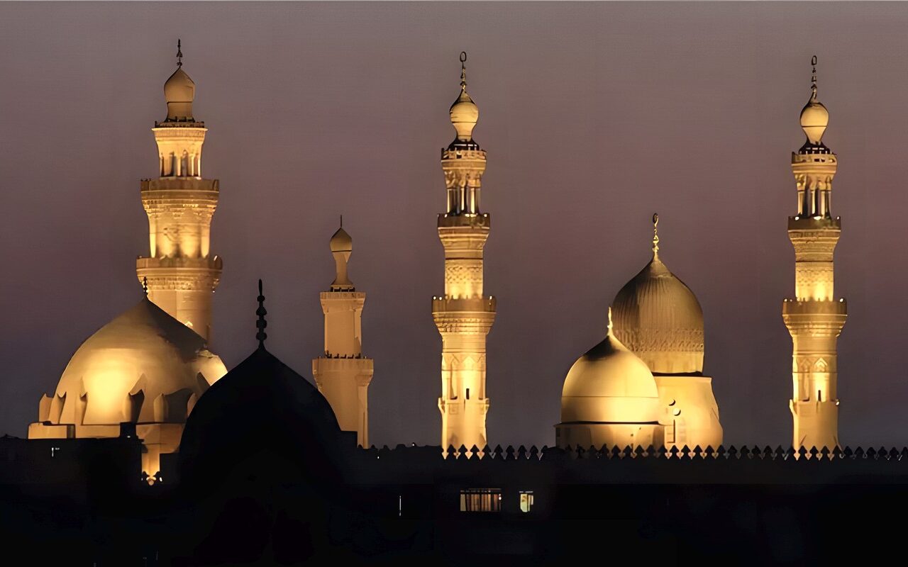 مواقيت الصلاة، موعد أذان الفجر اليوم الجمعة في القاهرة والمحافظات
