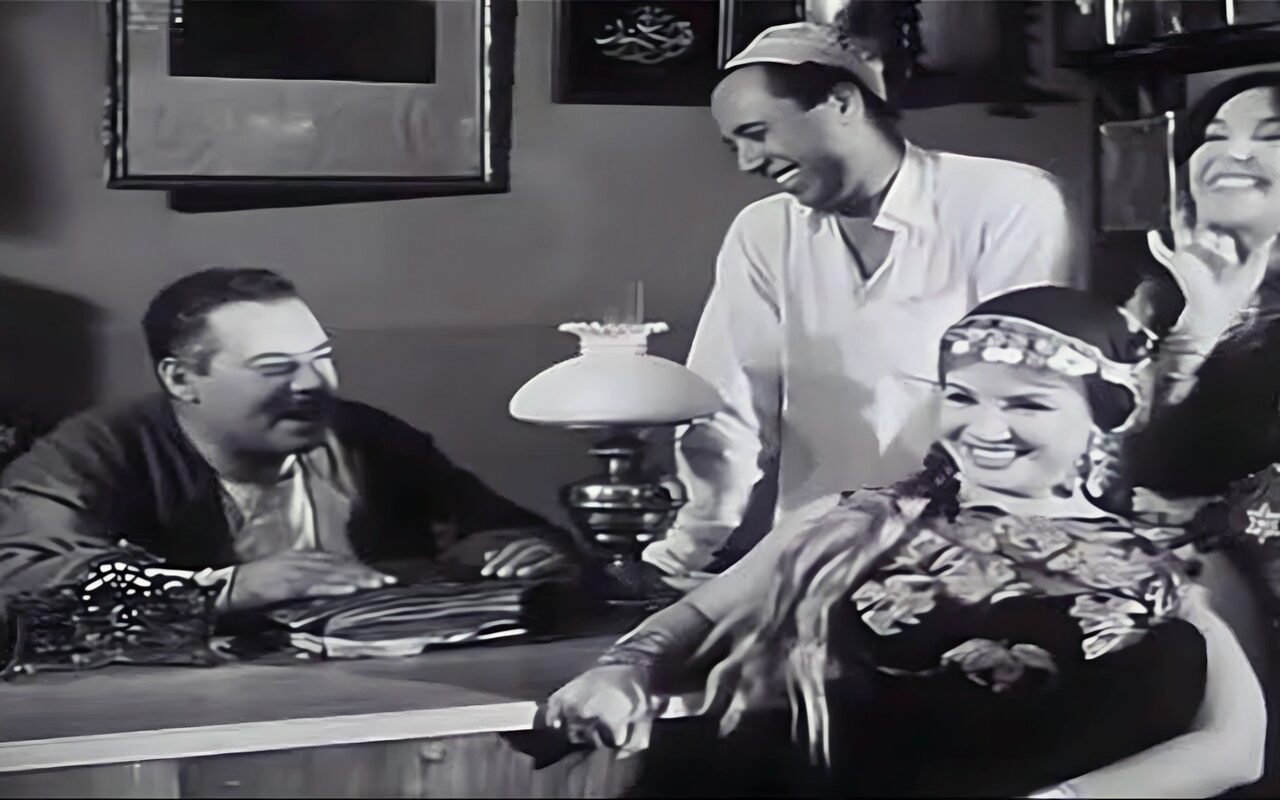 ثلاثية نجيب محفوظ الشهيرة “بين القصرين وقصر الشوق والسكرية”، صورة المجتمع المصري في أفلام حسن الإمام