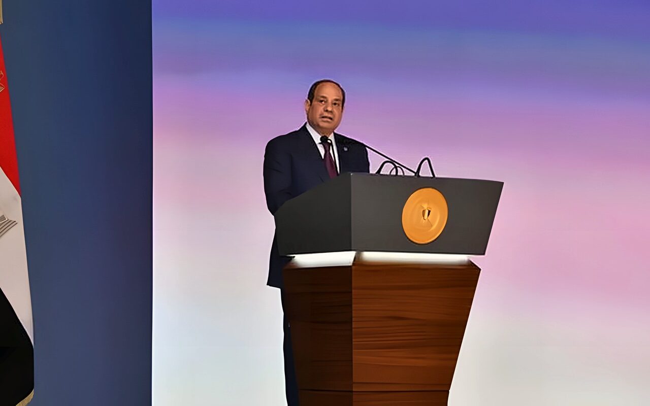 السيسي: أفريقيا لم تعد سوقا استهلاكية.. بل شريك صناعي وتكنولوجي واعد