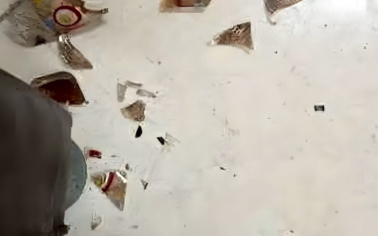 مشاجرة بين ولي أمر ومعلمة داخل مدرسة بالقليوبية بسبب دخول طالبة دورة المياه.. والتصالح ينهي الأزمة