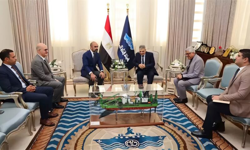 قناة السويس تبحث سُبل التعاون مع شركة DEME البلجيكية