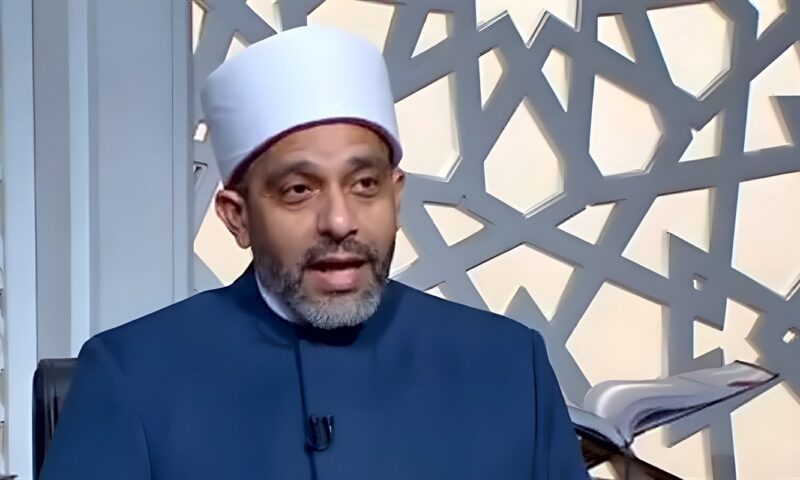 أمين الفتوى يوضح حكم تسجيل الوصية صوتيًا على الموبايل (فيديو)