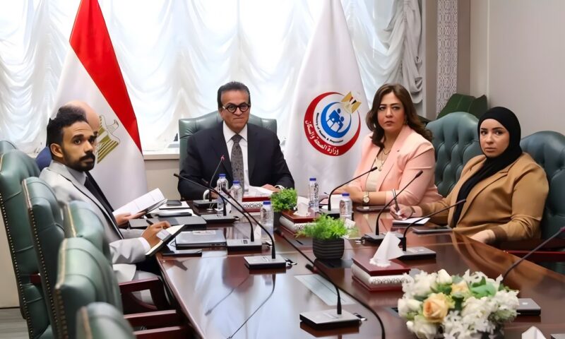وزير الصحة: مصر ملتزمة بالعمل مع الأشقاء الأفارقة لاحتواء تفشي إيبولا