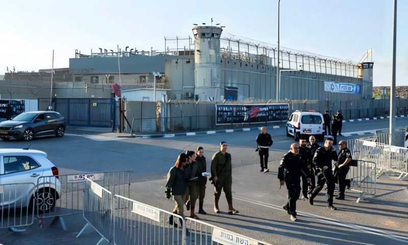 إسرائيل تفرج عن 9 فلسطينيين من غزة بعد تعذيبهم في سجونها