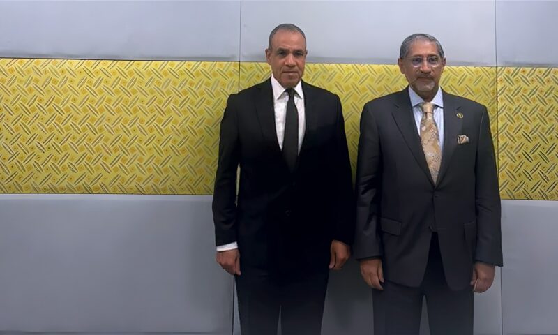 وزير الخارجية يلتقي رئيس المصرف العربي للتنمية الاقتصادية في إفريقيا