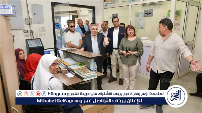 رئيس مياه أسيوط الجديد يتابع خدمات العملاء والخط الساخن وإدارة الأزمات بالشركة