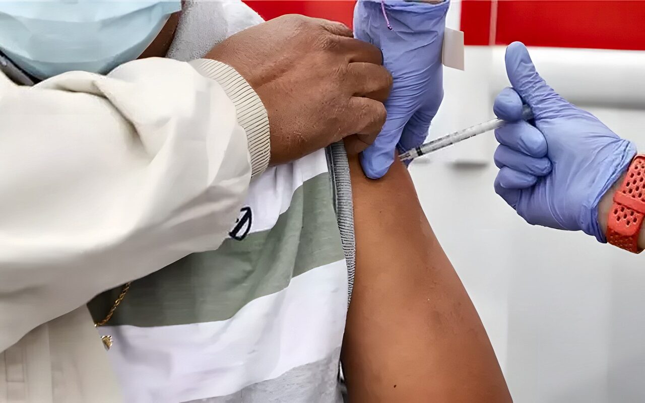 الصحة تدعو المواطنين لسرعة الحصول على لقاح الإنفلونزا، يحتاج أسبوعين لتكوين المناعة