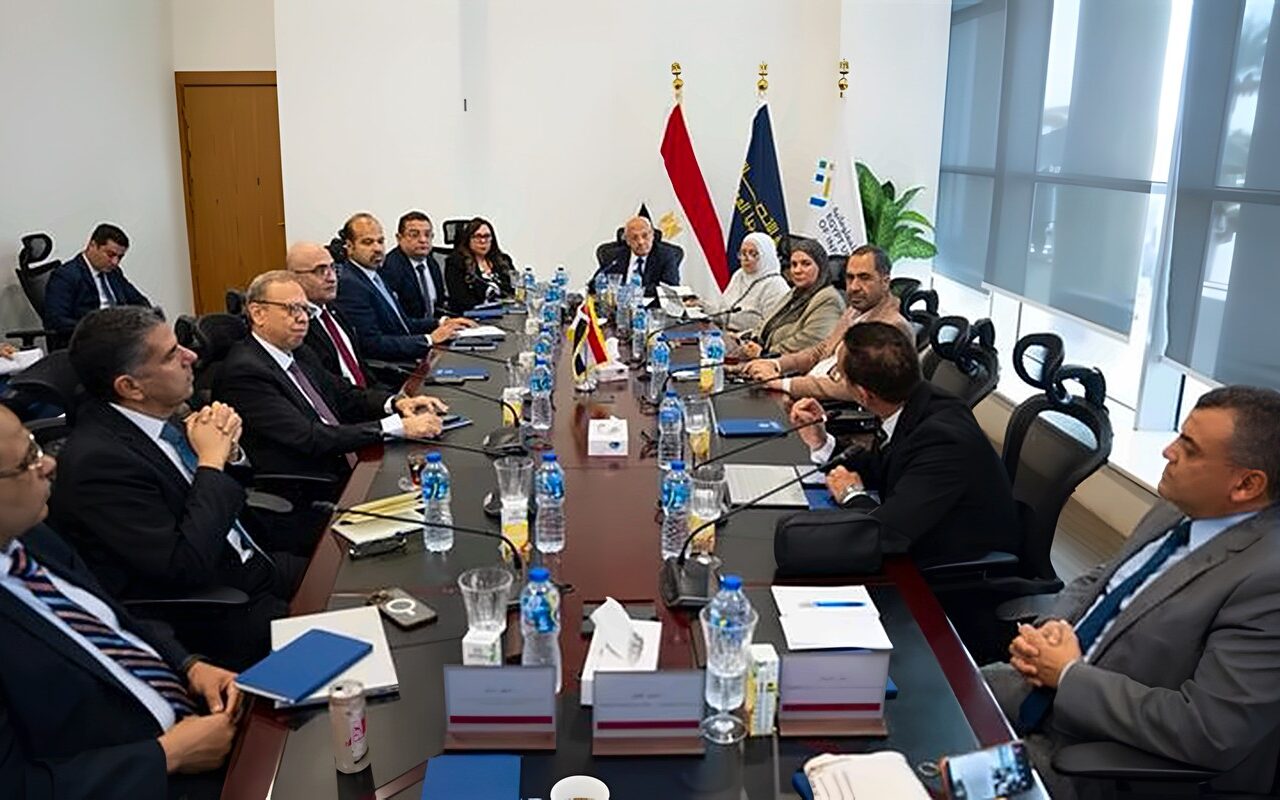 ضمن الاستعدادات لـ”منتدى مصر 2026″، جامعة مصر للمعلوماتية تنظم جلسة حوارية