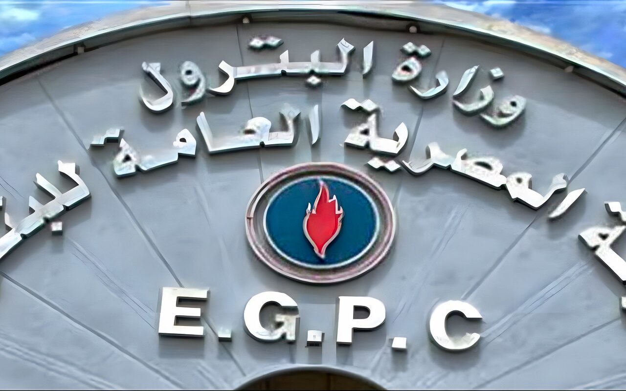 تفاصيل ضبط مديري مهمات بإحدى شركات الغاز الطبيعي.. ومصدر بالبترول يكشف الحقيقة