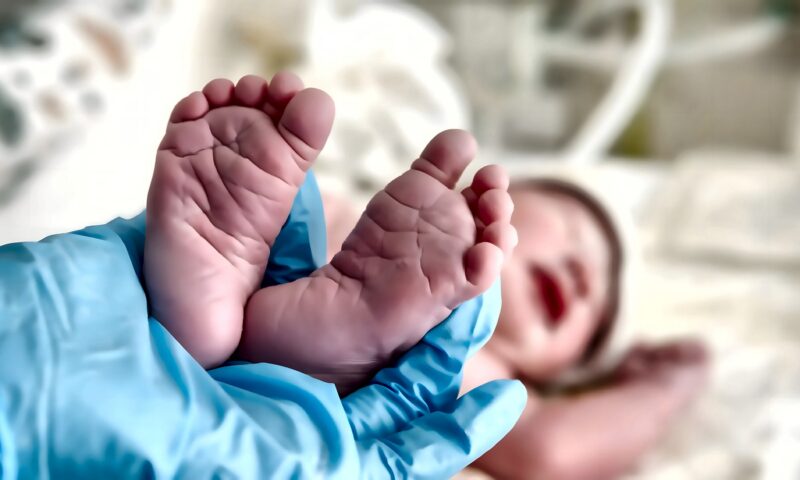 أعراض نقص فيتامين “K” عند الكبار والرضع.. متى يصبح الأمر مقلقاً؟