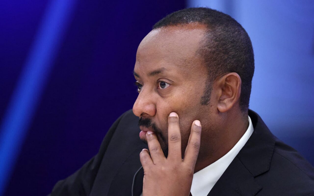 إثيوبيا تعلن دبلوماسيًا مصريًا “شخصًا غير مرغوب فيه” وتطالبه بمغادرة البلاد خلال 48 ساعة