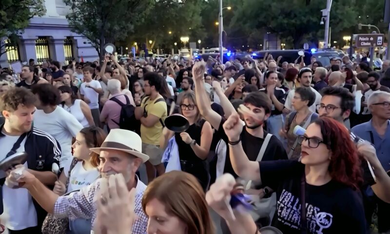 مظاهرات في أنحاء إسبانيا احتجاجًا على أزمة السكن