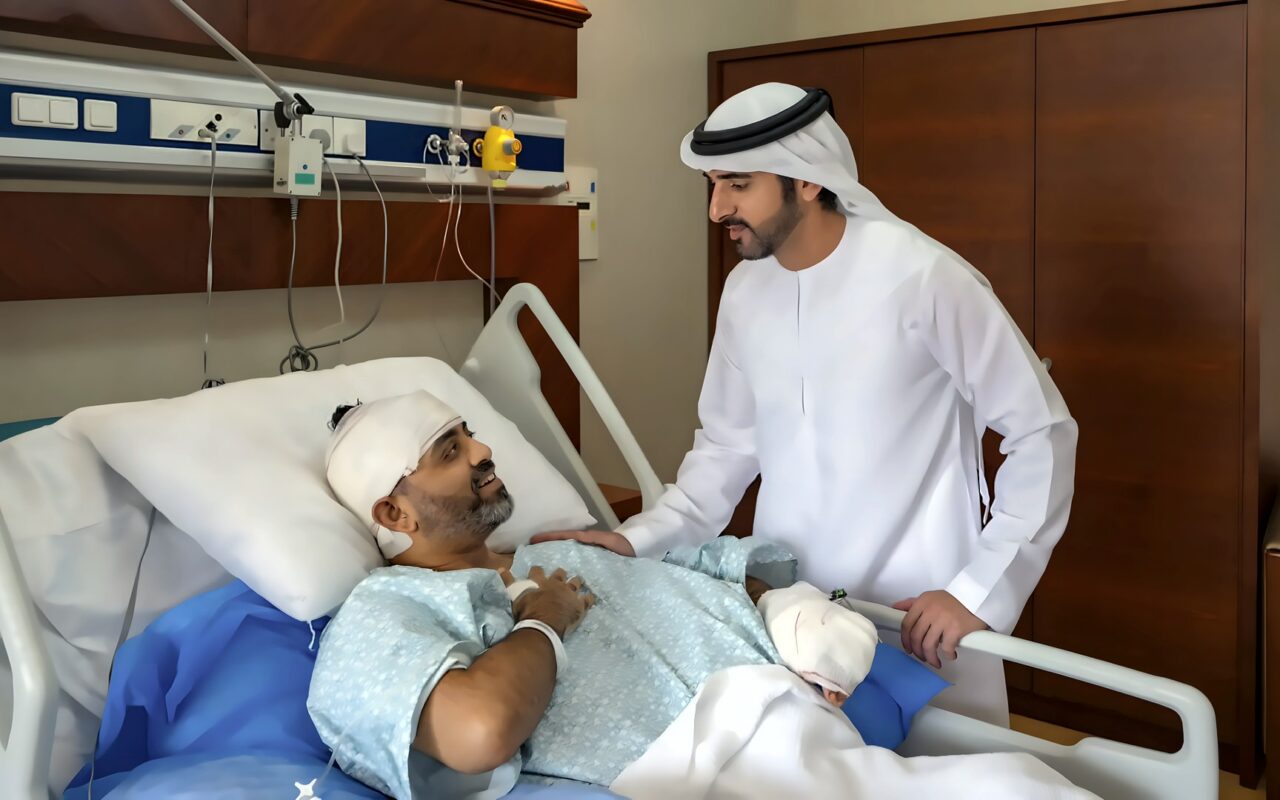 حمدان بن محمد يزور طيار “فلاي دبي”: جسد أعلى درجات الشجاعة