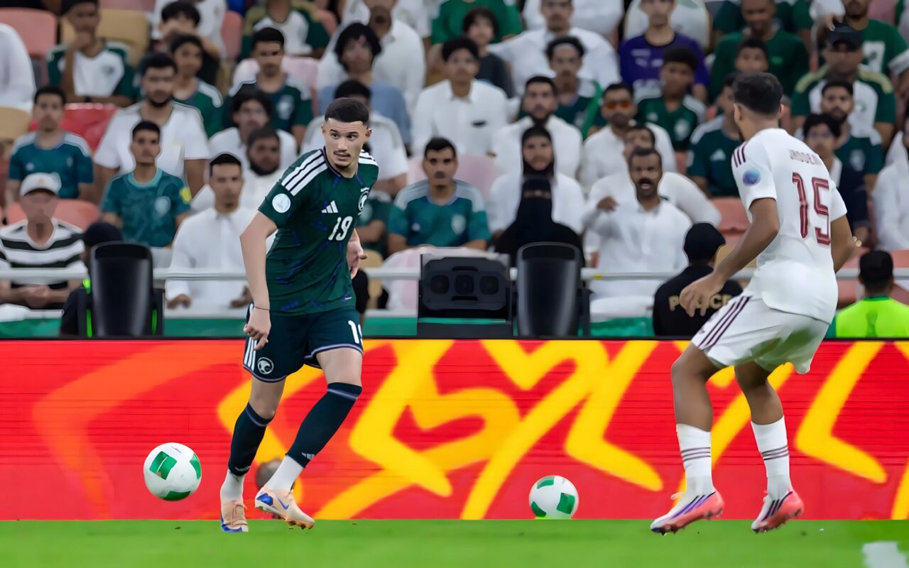 السعودية تفوز على قطر.. من ستواجه في نهائي “خليجي 27″؟