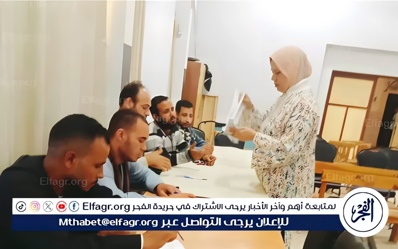 محافظ أسيوط: مواصلة تنظيم امتحانات محو الأمية لفصول مشروع أسقفية الخدمات العامة