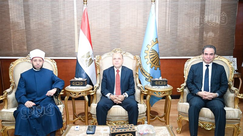 احتفالًا بالعيد القومي الـ 228، محافظ الغربية يستقبل وزير الأوقاف ورئيس الهيئة الوطنية للإعلام