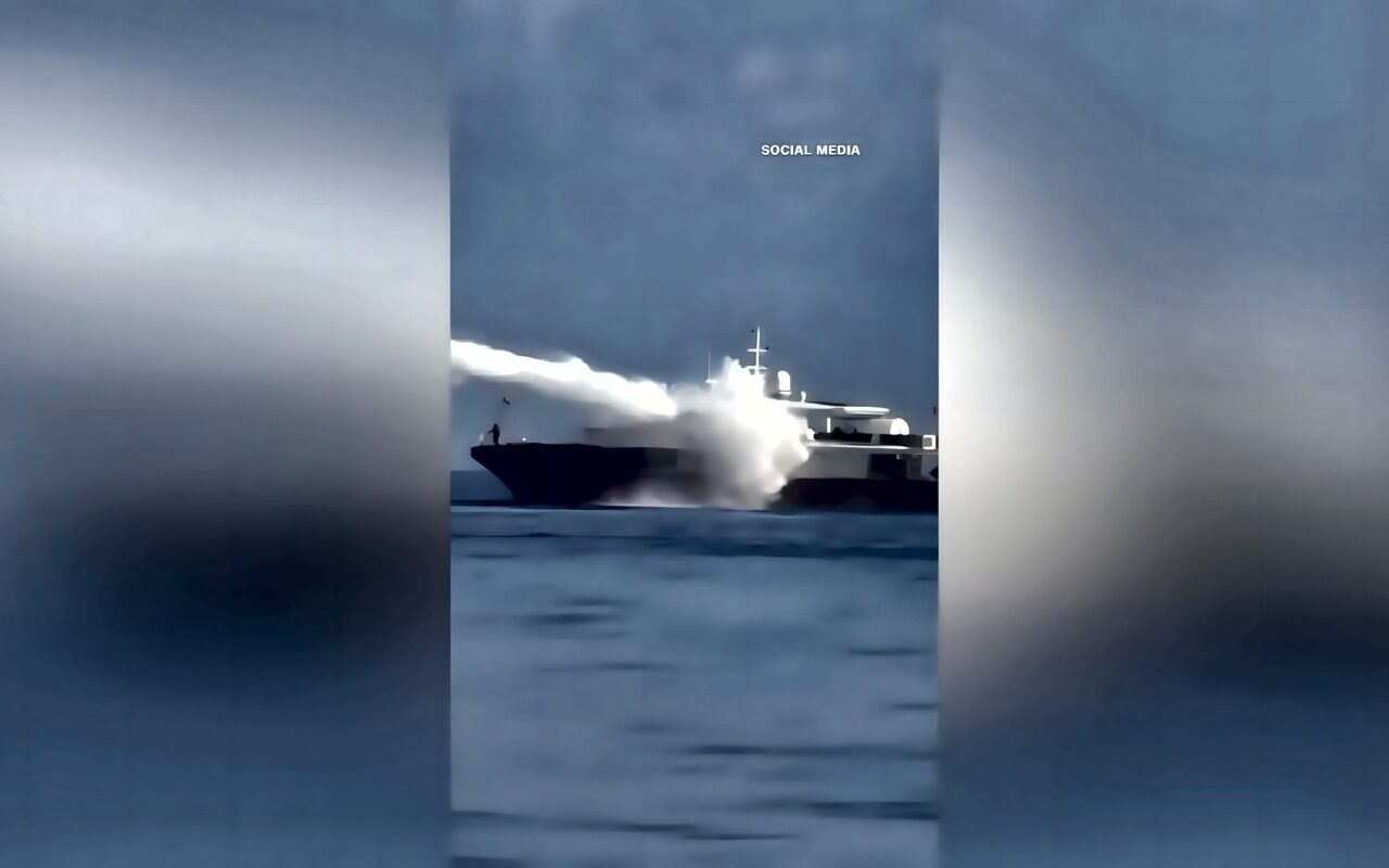 صدام وجهًا لوجه بين خفر السواحل التايواني وقوارب صيد صينية في البحر