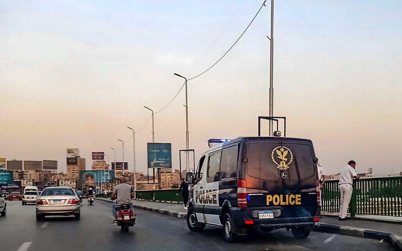 الداخلية المصرية تنشر بيانًا بعد واقعة إلقاء سيدة لنفسها من شرفة منزلها