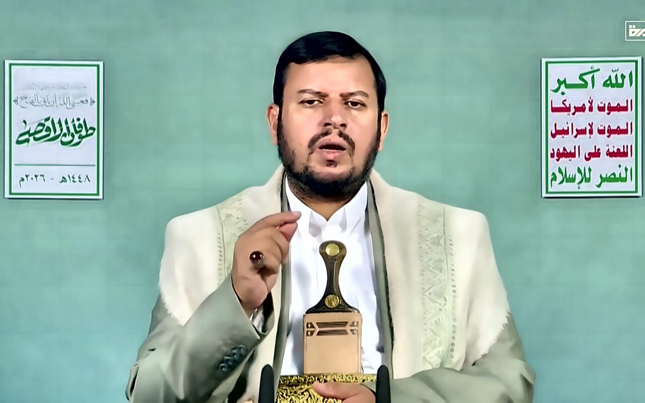عبدالملك الحوثي يعلق على تحالف مكة و”محاولة السعودية توريط تركيا وباكستان”