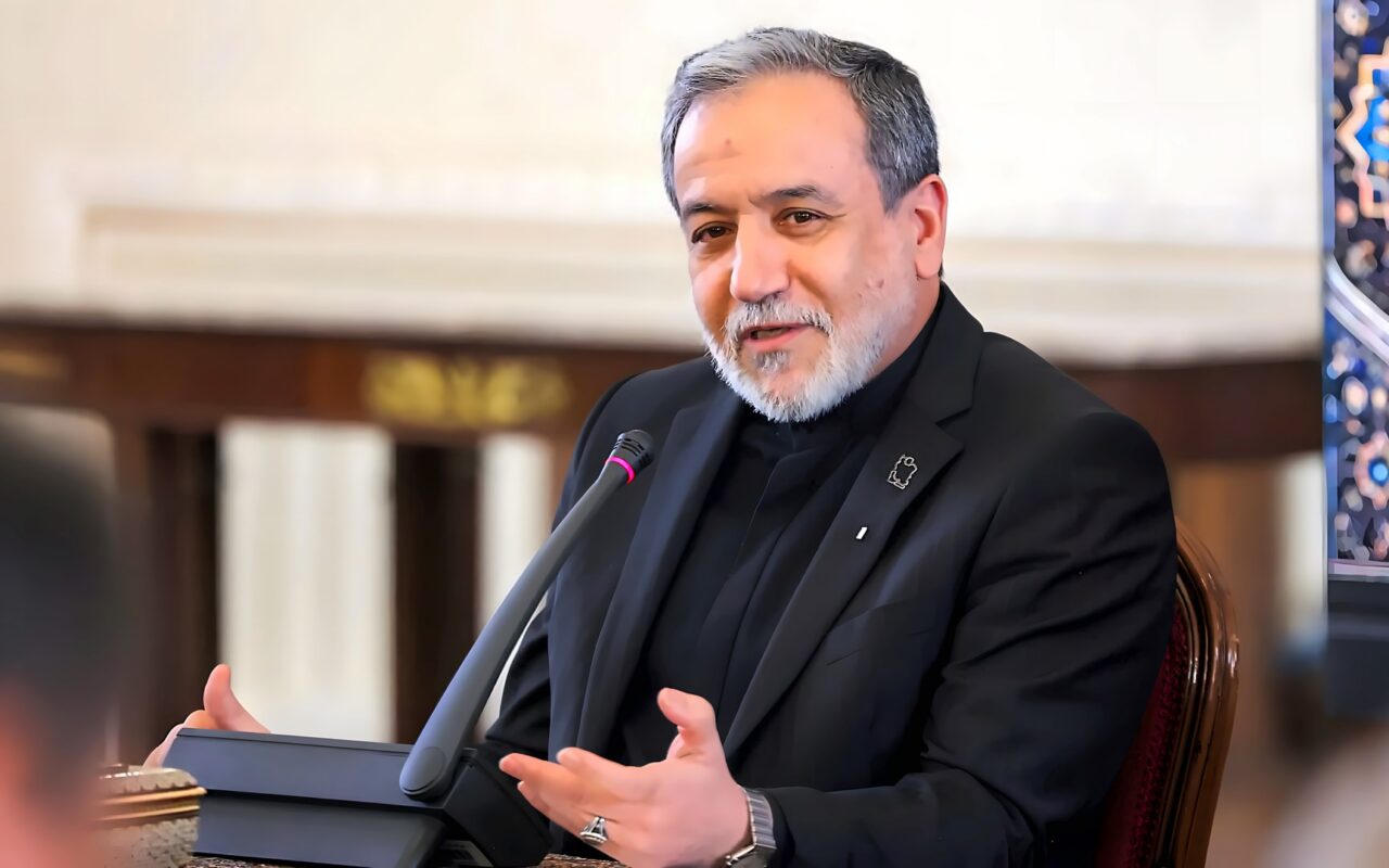 عراقجي يحدد موعد رد إيران على أمريكا بشأن أحدث مقترح للتفاوض