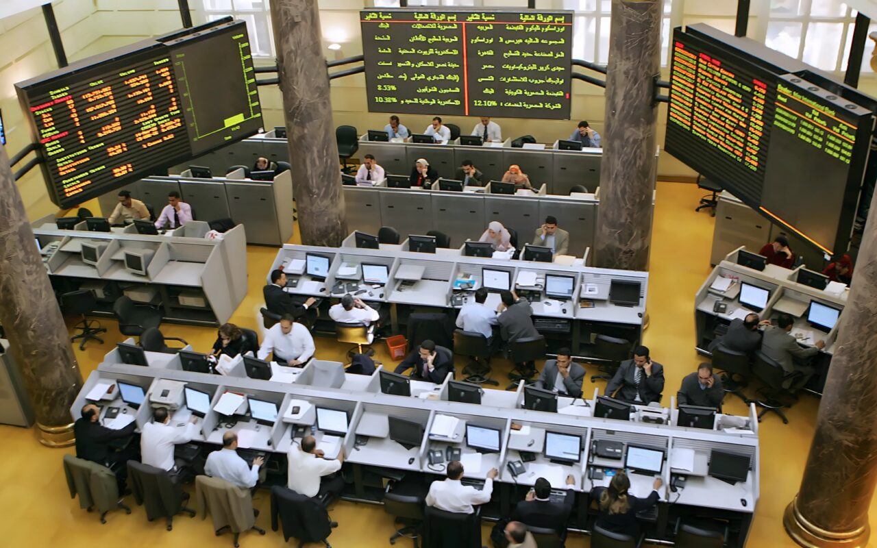 مصر تحافظ على تصنيفها كسوق ناشئة لدى “فوتسي راسل”.. وخبراء يعلقون