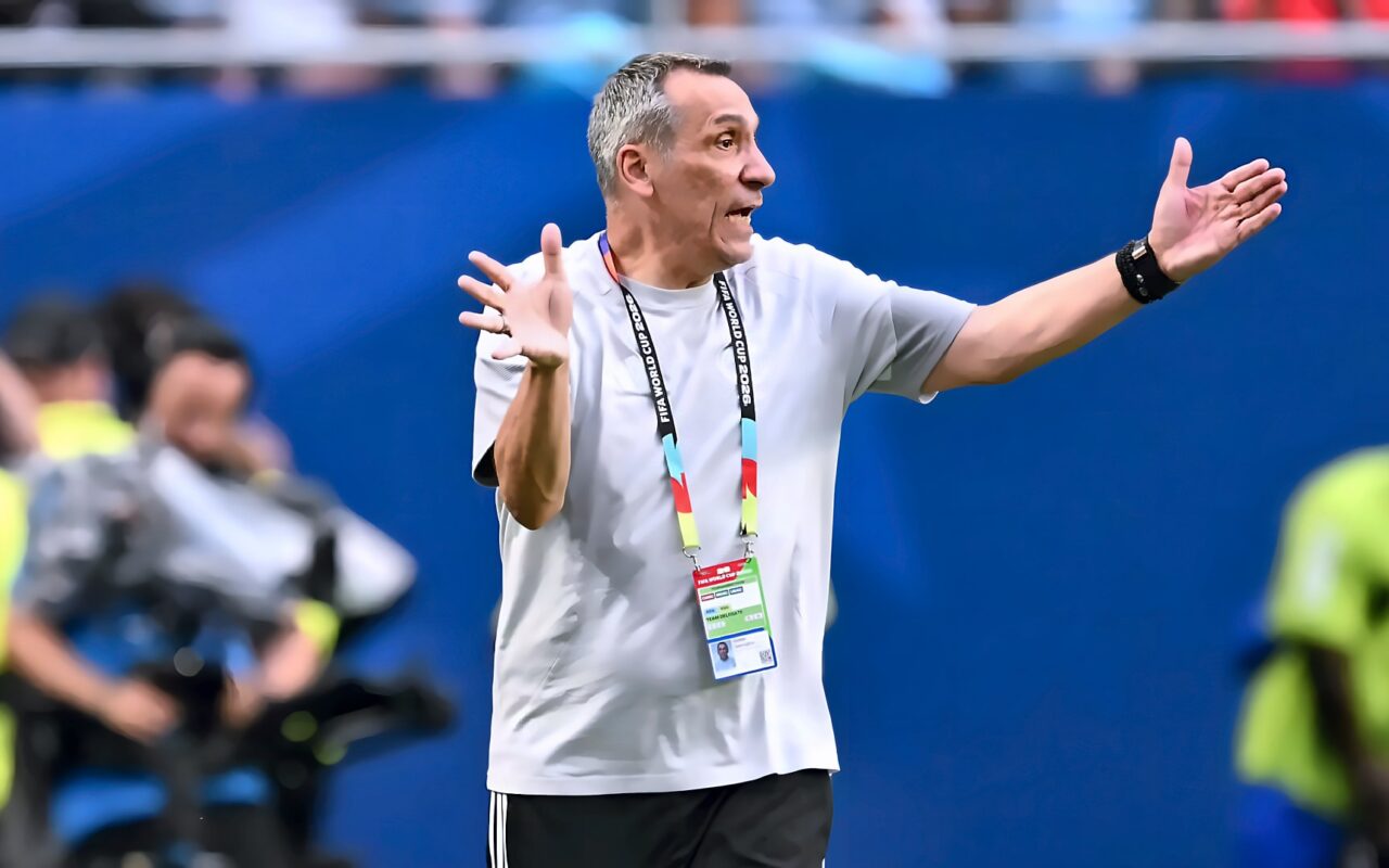 بيان من الاتحاد السعودي بشأن مصير مدرب “الأخضر”.. وأمير يعلق